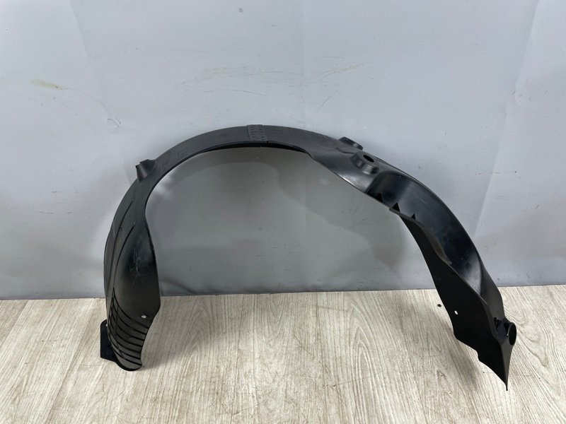 Подкрылок, 1500 рублей, Москва