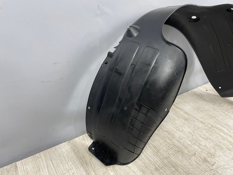 Подкрылок, 1500 рублей, Москва