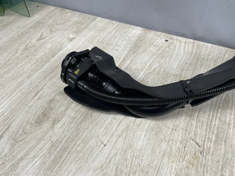 Горловина топливного бака, 2000 рублей, Москва