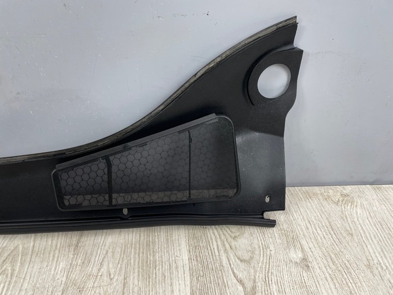 Планка под лобовое стекло, 1000 рублей, Москва