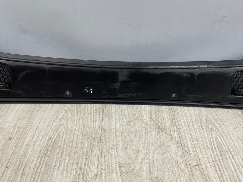 Планка под лобовое стекло, 1000 рублей, Москва