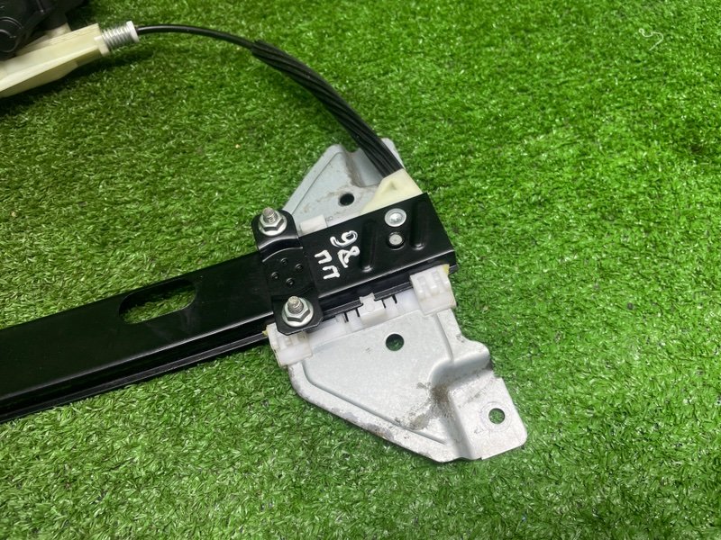 Стеклоподъемник передний, 2600 рублей, Москва