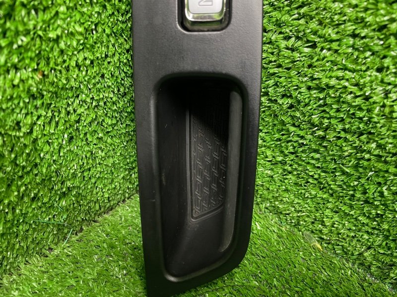 Кнопка стеклоподъемника, 1100 рублей, Москва