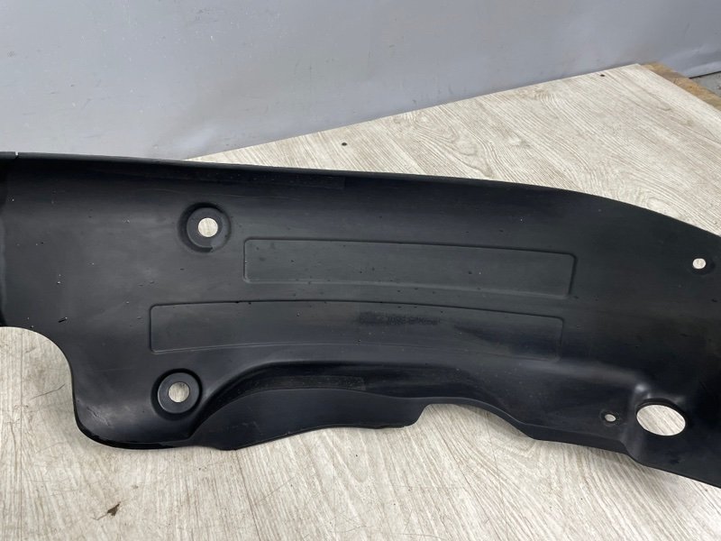 Подкрылок, 1500 рублей, Москва