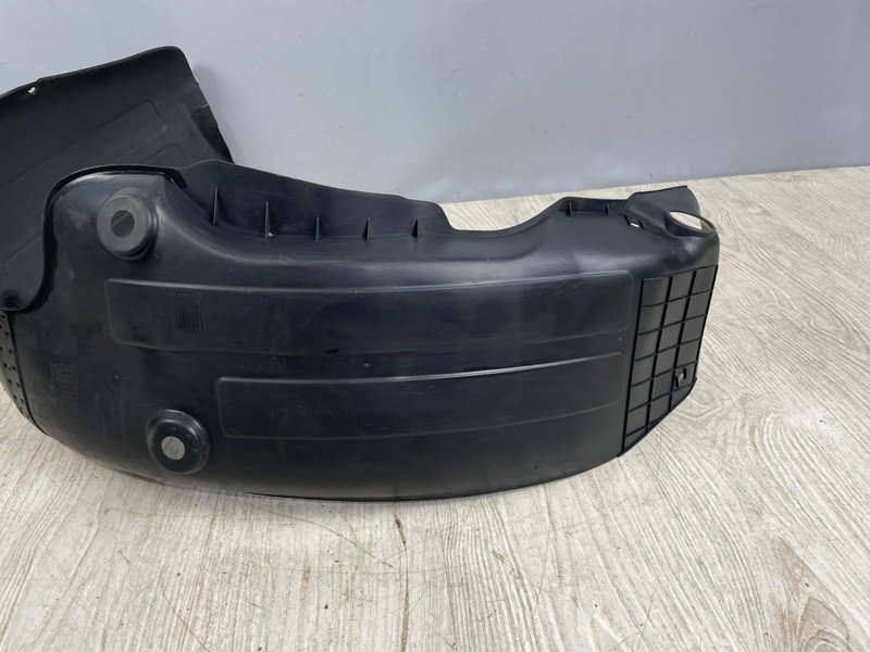 Подкрылок, 1500 рублей, Москва