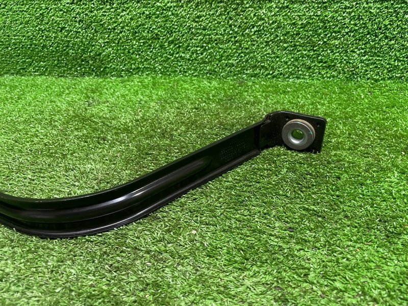 Крепление топливного бака, 500 рублей, Москва