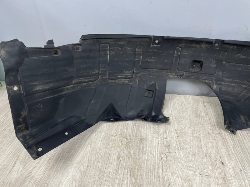 Подкрылок, 3500 рублей, Москва