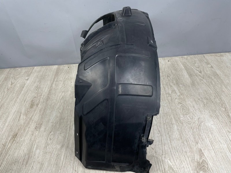 Подкрылок, 3500 рублей, Москва