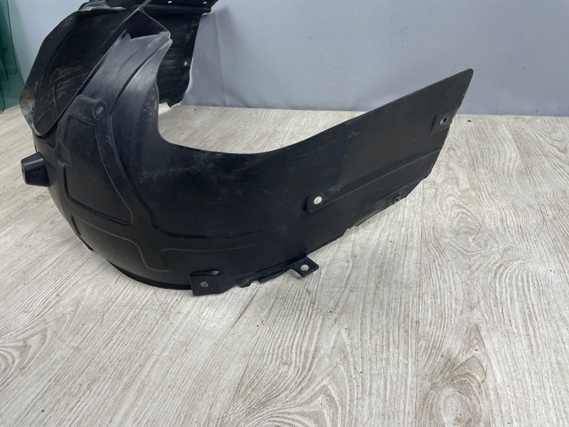 Подкрылок, 3500 рублей, Москва