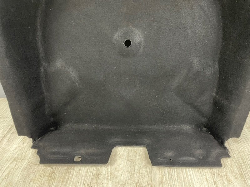 Пол багажника, 2000 рублей, Москва