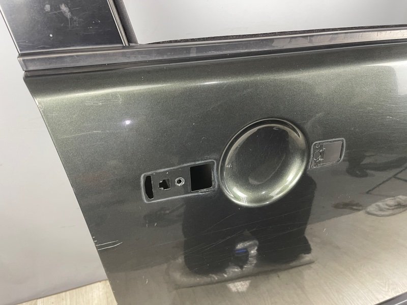 Дверь передняя правая, Москва