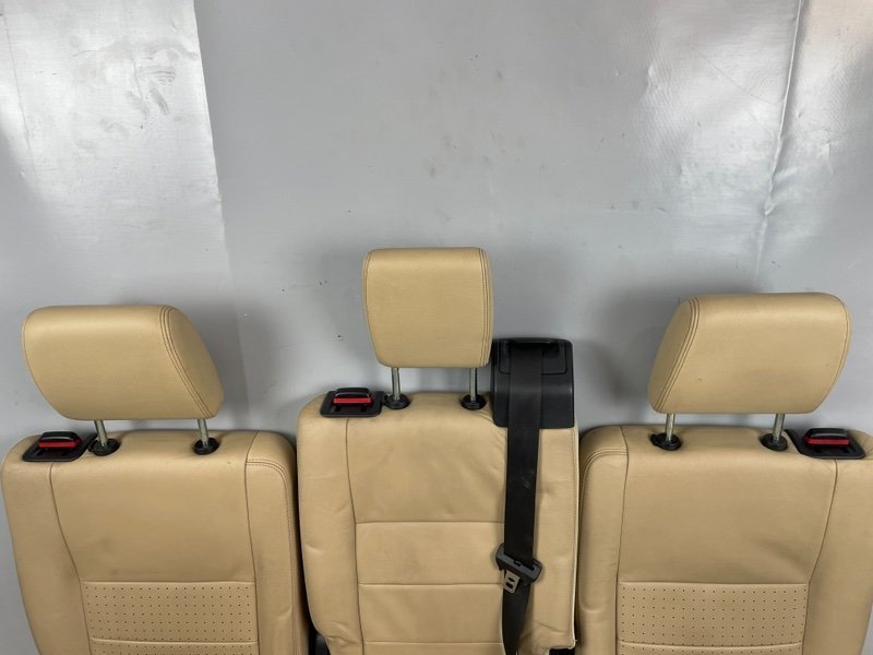 Сиденье заднее, Москва