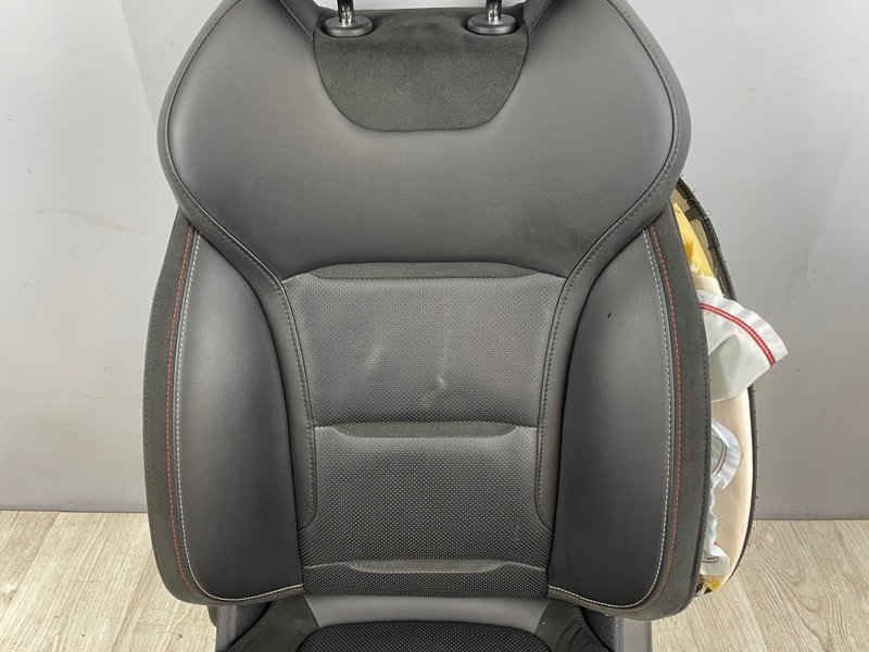 Сиденье переднее левое, Москва