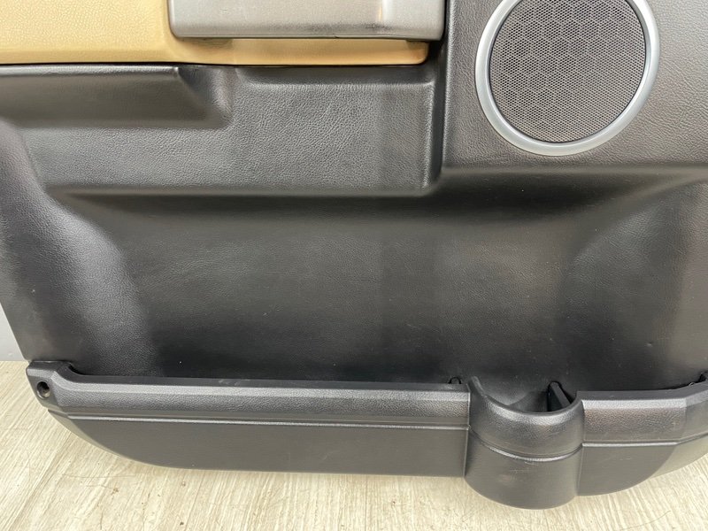 Обшивка двери, Москва