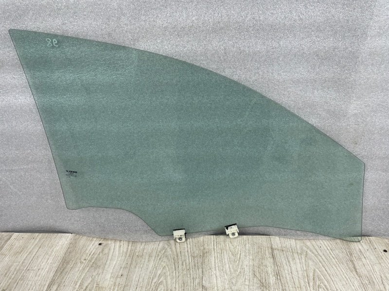 Стекло двери передней левой, Москва