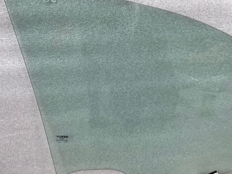 Стекло двери передней левой, Москва