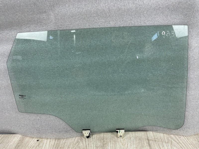 Стекло двери задней правой, Москва