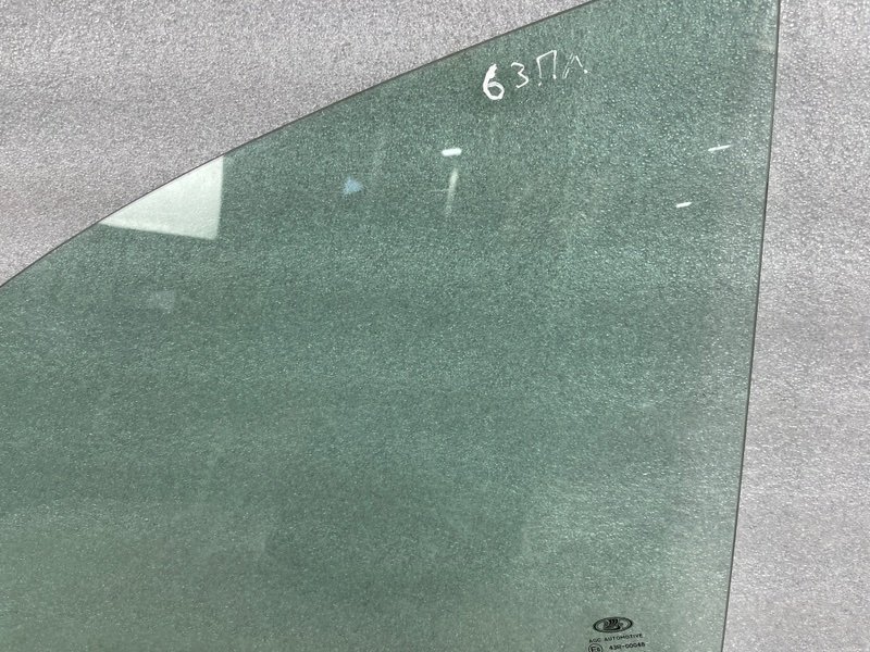 Стекло двери передней левой, Москва
