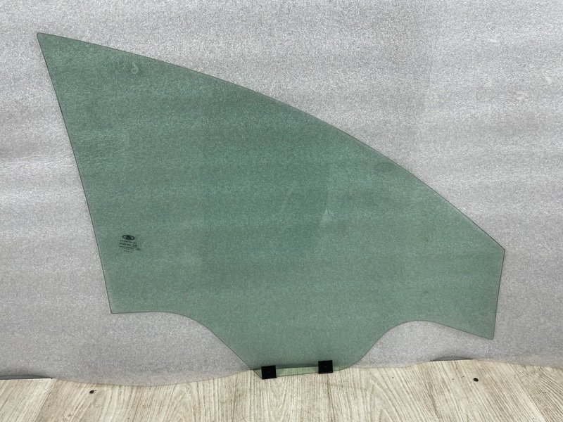 Стекло двери передней левой, Москва