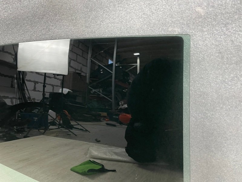 Стекло двери задней правой, Москва