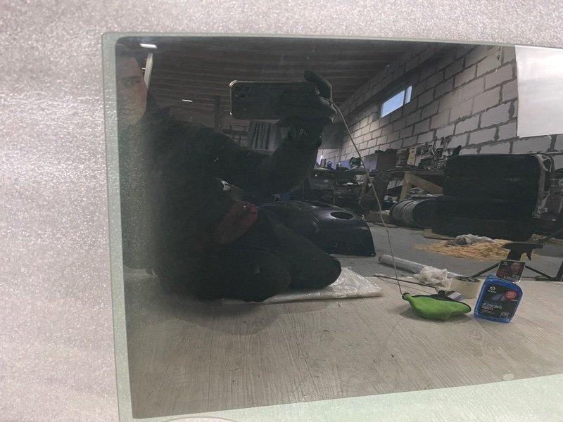 Стекло двери задней левой, Москва