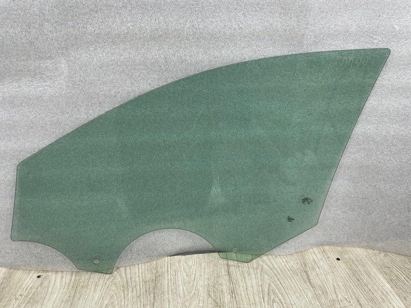 Стекло двери передней правой, Москва