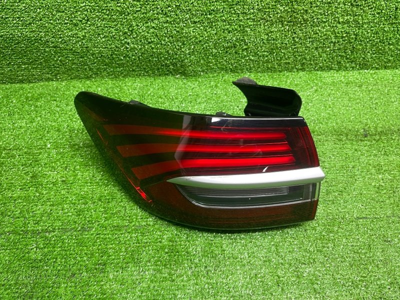 Фонарь задний левый, Москва