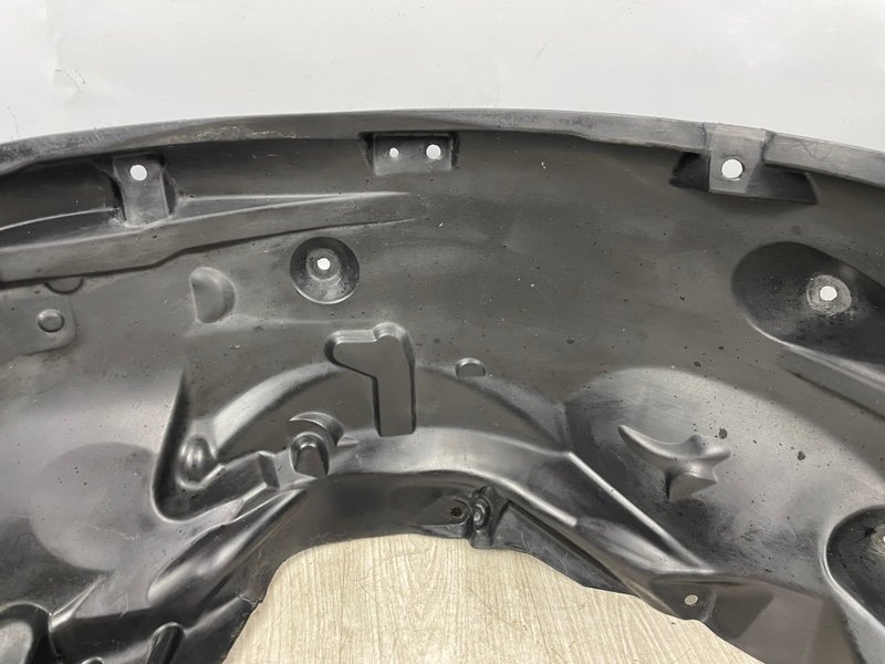 Подкрылок, 5000 рублей, Москва