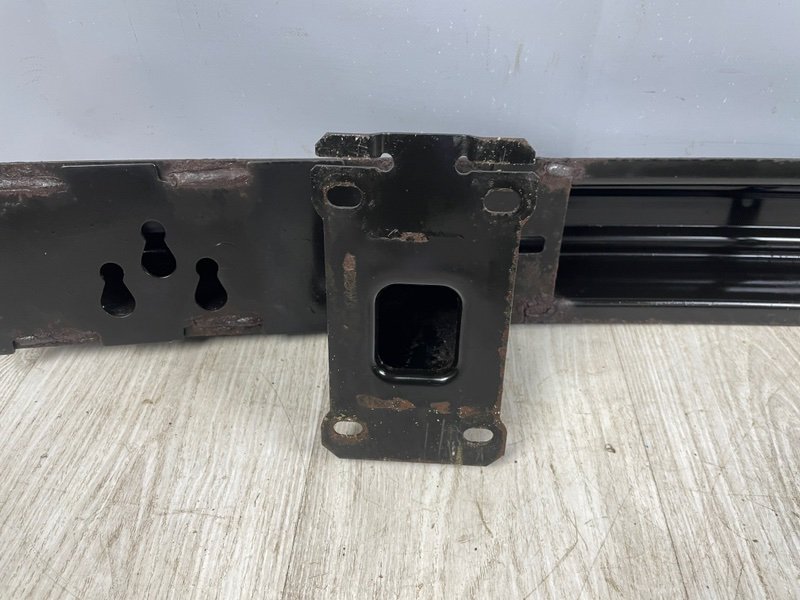 Усилитель переднего бампера, 5000 рублей, Москва