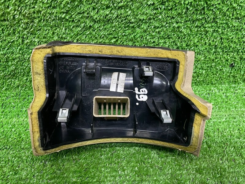 Накладка на торпедо, Москва