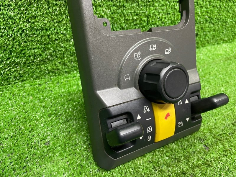 Кнопка режима подвески, 3500 рублей, Москва