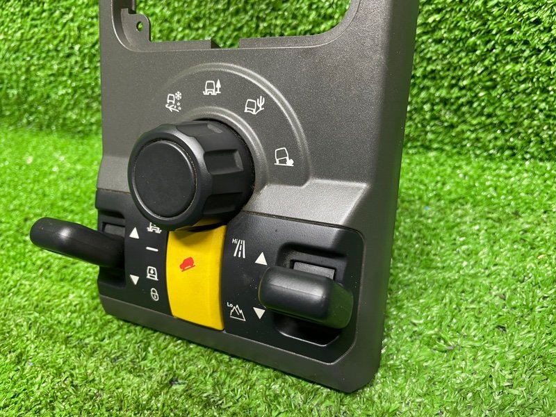 Кнопка режима подвески, 3500 рублей, Москва