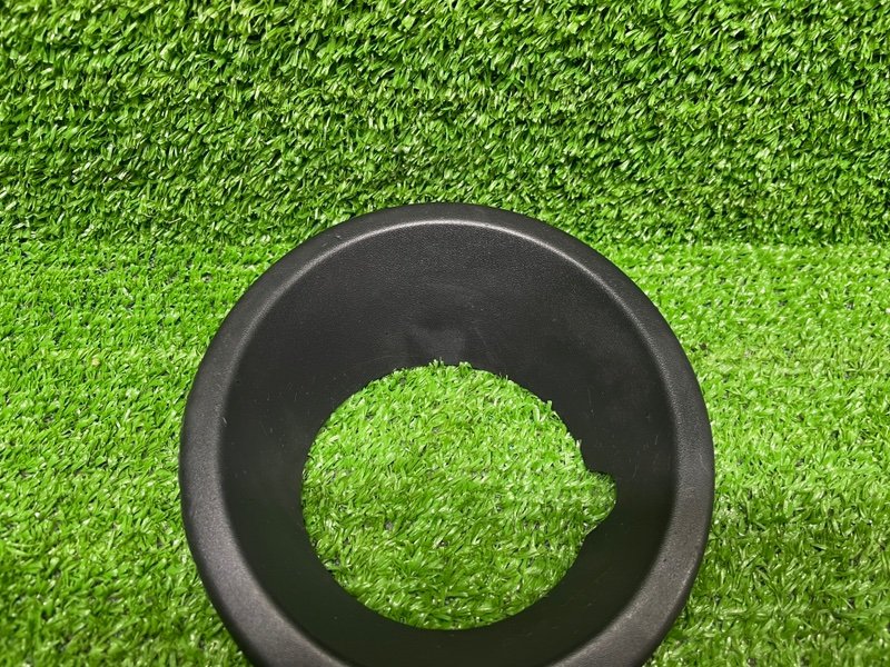 Накладка противотуманной фары, 1000 рублей, Москва