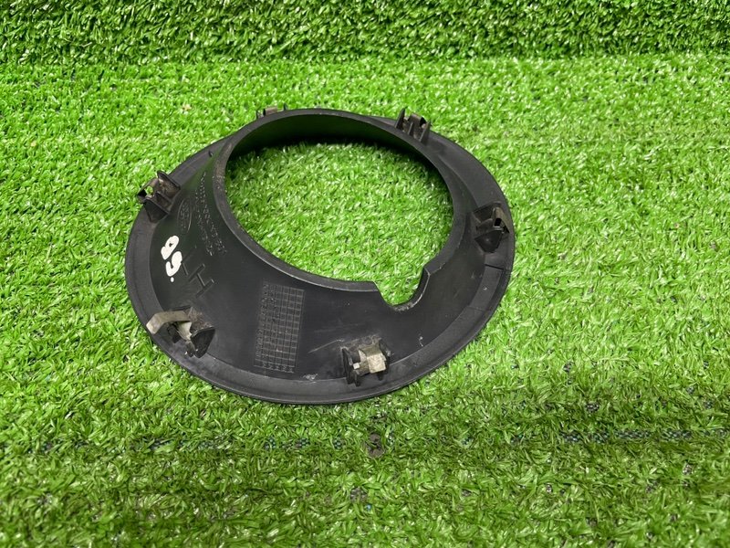 Накладка противотуманной фары, 1000 рублей, Москва