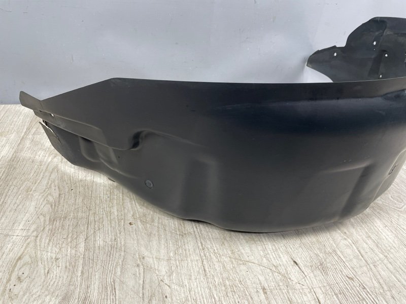 Подкрылок, 1000 рублей, Москва