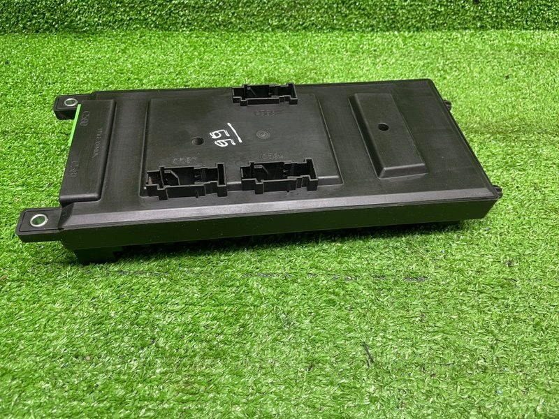 Блок предохранителей салонный, Москва