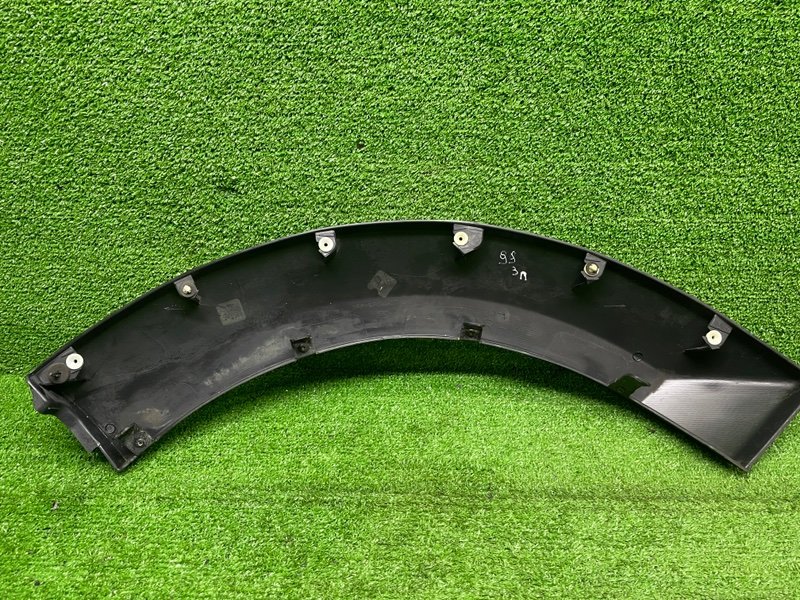 Накладка крыла, Москва