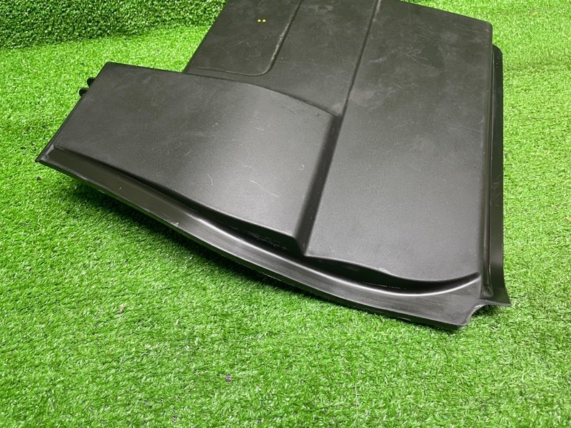 Крышка аккумулятора, Москва