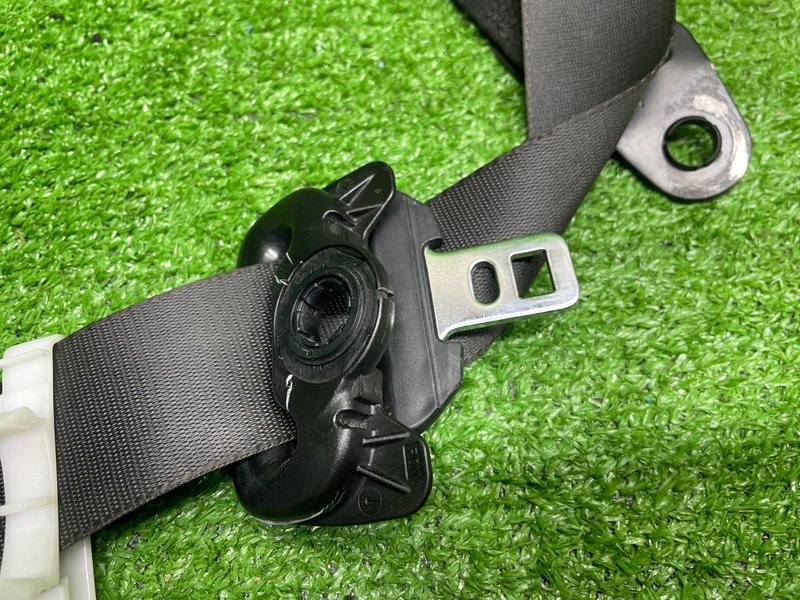 Ремень безопасности, 1000 рублей, Москва