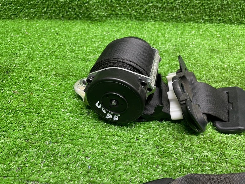 Ремень безопасности, 1000 рублей, Москва