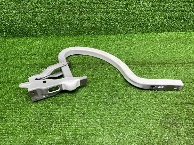 Петля крышки багажника, 2500 рублей, Москва