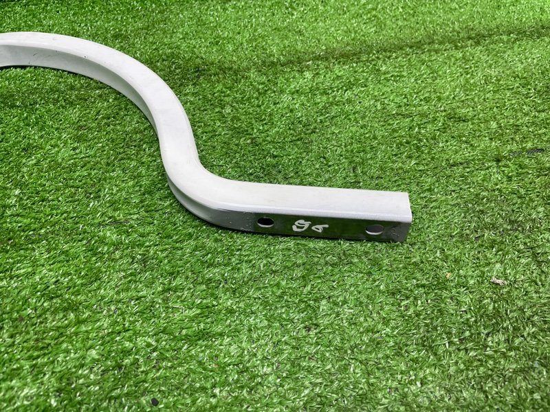 Петля крышки багажника, 2600 рублей, Москва