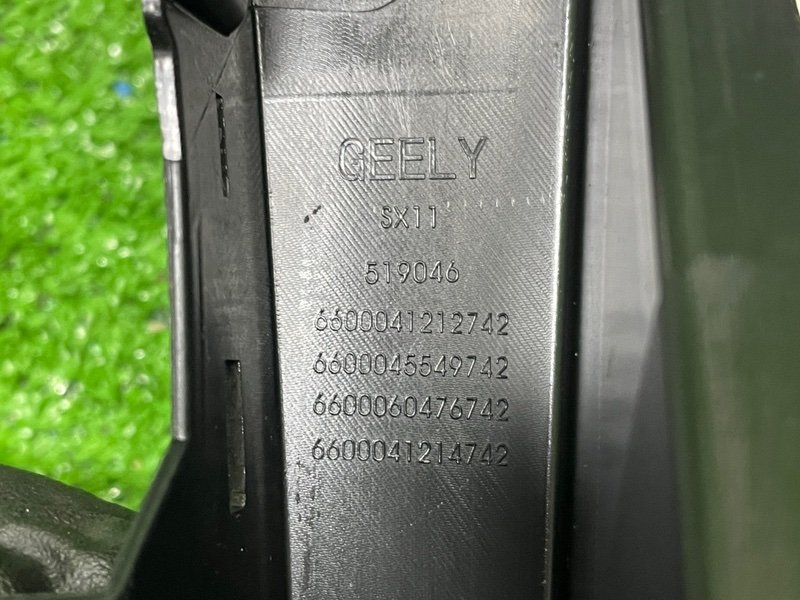 Накладка на торпедо, 2000 рублей, Москва