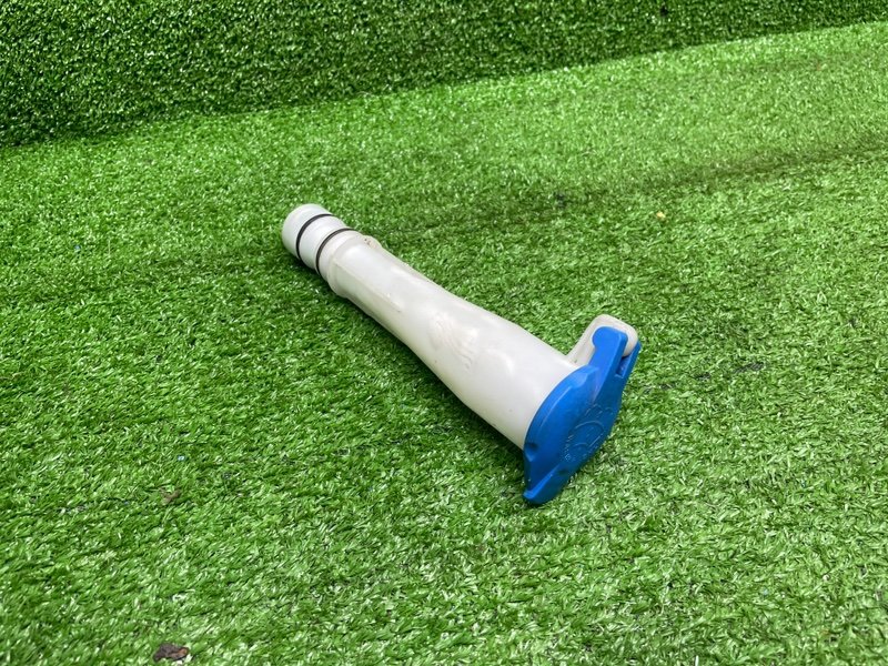 Горловина бачка стеклоомывателя, 1500 рублей, Москва