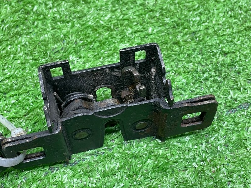 Замок капота, 3000 рублей, Москва