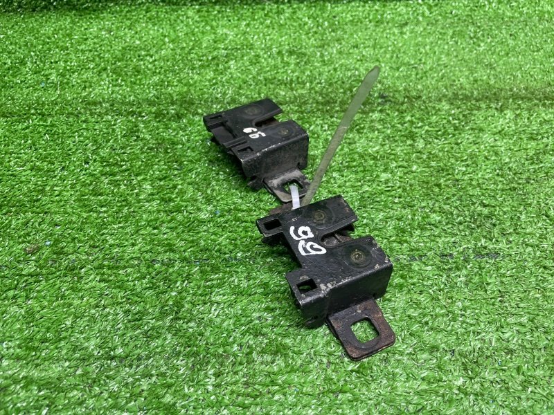 Замок капота, 3000 рублей, Москва