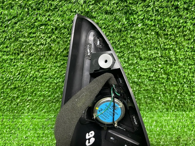 Крышка зеркала, Москва