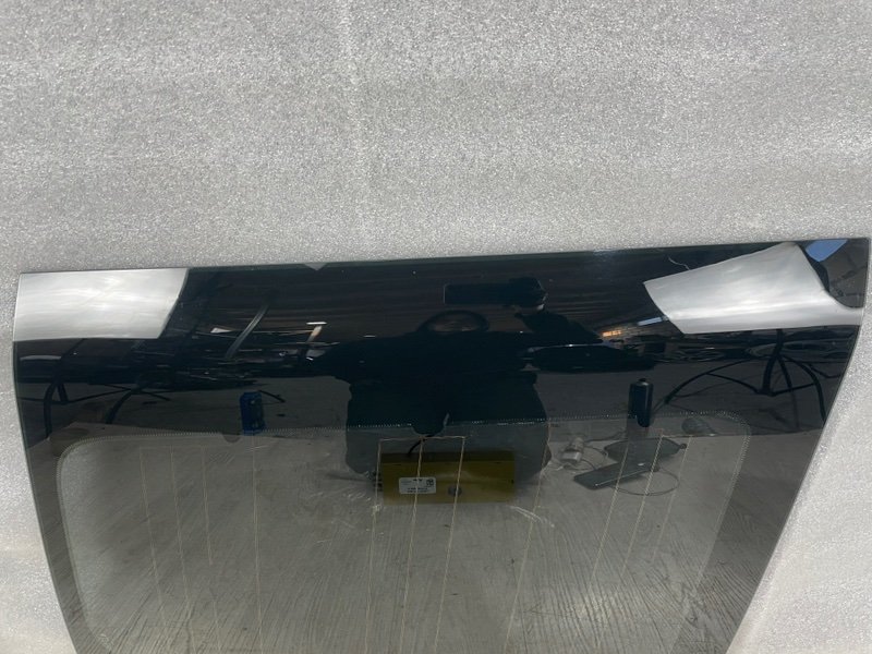 Стекло глухое зад. правое, Москва