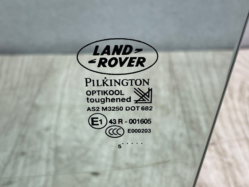 Стекло двери передней левой, 2000 рублей, Москва