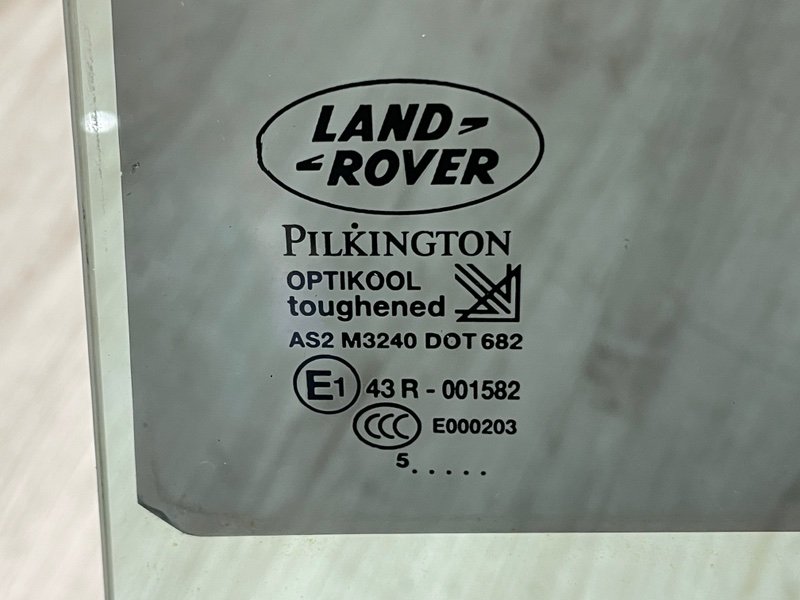 Стекло двери задней левой, Москва